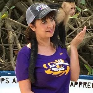 Meet your Posher, Denise